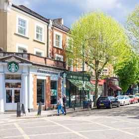 Hotel Exterior 1 Exclusive 2 Bedroom Flat in Queens Park!, โรงแรม & ที่พัก West Hampstead