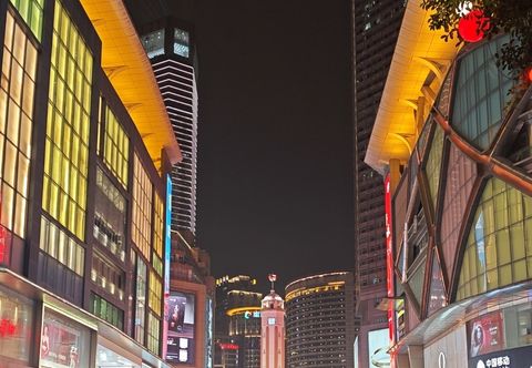 Others Jiayu Sky City Resort Hotel Jiefangbei Hongya Cave shop