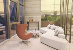 Others 5 Stone Hotel (Jiefangbei Raffles Plaza)