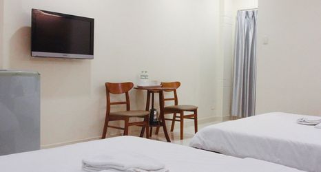 Others 2 Violet Star Hotel