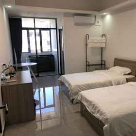 Logo 1 Silver Crown Business Apartment, Yuri Hotels