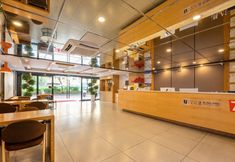 Others 5 7 Days Premium (Sanyawan Haiyue Square Waimao Road Food Street)