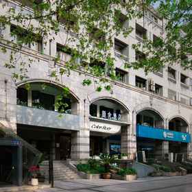 Hotel Exterior 1 페인팅 하우스 호텔 (웨스트 레이크 후빈 허팡 스트리트), 7 Days Inn Hotel Hangzhou Xiaoshan Bus Station Branch 호텔