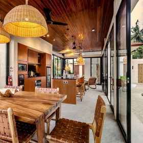 Hotel Interior/Public Areas 1 BaliSuperHost의 Villa Amabilis, The River Café at Maya Ubud 호텔