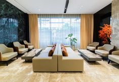 Others 7 TRIPLE hotel