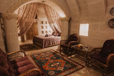 Lainnya Holiday Cave Hotel