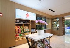 Lain-lain 7 Hilton Garden Inn