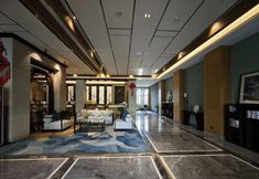 Others 6 Stayat Hotel