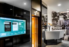 Others 3 Lodgewood Wan Chai