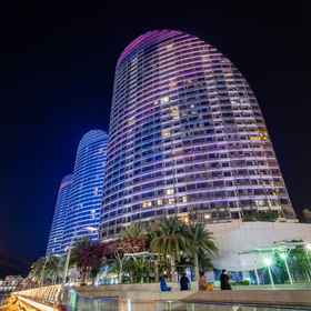 Hotel Exterior 1 Sanya · Haishijian | Vẻ đẹp của Căn hộ phong cảnh phía Đông (Cửa hàng miễn thuế Guoyao Zhongfu), Khách sạn Beauty Crown Grand Theater