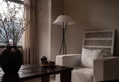 อื่นๆ 2 Oneside Hotel