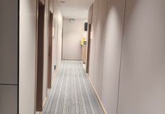 기타 4 E-sports hotel in the spring breeze