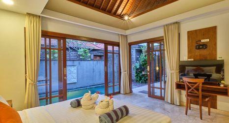 Others 2 Villa Jeni