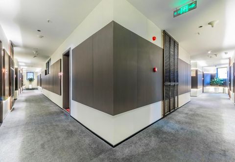 Others Linli Heyue Hotel (Leshan Railway Station Shihao Plaza)