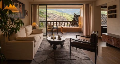 Others 2 Luanxi Hidden Luxury Private Hot Spring Panorama Guesthouse