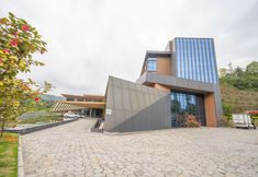 อื่นๆ 2 Shuifu Tongluo Resort Hotel (Tongluoba National Forest Park Branch)