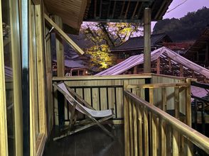 Others 4 Wind and rain House