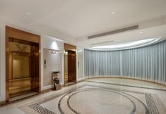 Lainnya 6 Vienna Hotel (Maoming Shalang Star Store)