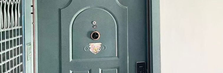 Others Shanghai Shikumen culture homestay (Zhengtong Road store)