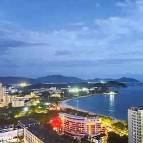 Hotel Exterior 1 Sanya Hualijia Tourism Industry (Cửa hàng bách hóa mùa hè Dadonghai), Khách sạn Beauty Crown Grand Theater