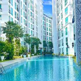 Logo 1 Olympus Starred Condo Pattaya, Khách sạn MuNasir Pool Cafe