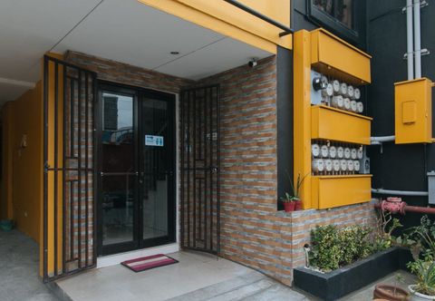 기타 4720 Silverio Suites Paranaque City