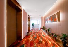 Others 5 ManYun Hotel (Luoyang Zhouwangcheng Square Subway Station Store