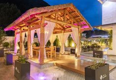 อื่นๆ 4 Kangding Tingshan Hot Spring Homestay