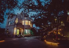 Others 7 courtyard 8