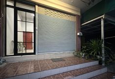 Others 3 W. House for group, Cozy Loft near Suvarnabhumi Airport