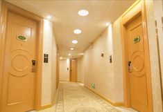 Others 4 Jingfang Esports Hotel (Shanghai Songjiang Sijing Subway Station Store)