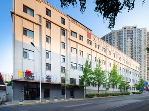 Others 4 XIZHIVIENTIANE HOUTEL