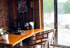 Others 6 Furong Zhenjiang Xia Inn