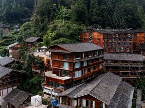 Others 4 Valley of the Wind · Cloud Inn