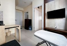 Others 3 2BR Apt Green Pramuka w/ WiFi, Netflix and Pool by 2ndHome