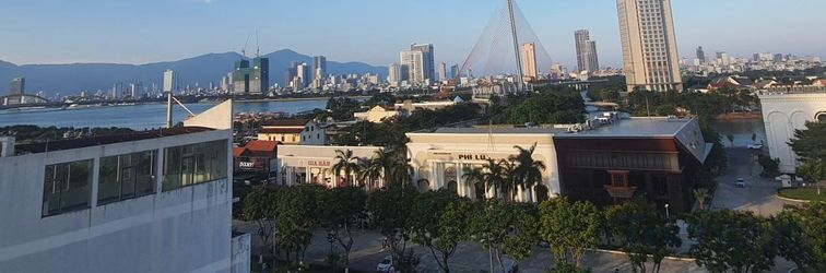 Others Louis Luxury Apartment