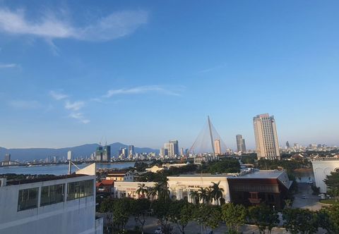 Others Louis Luxury Apartment