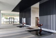 Others Grand Medini by P&J