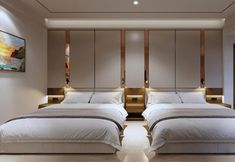 Others 2 Royal Hotel