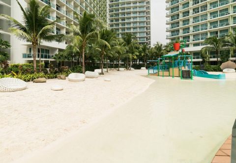 Others Cozy Stay at Azure w/ Wifi, PS5, TV, Karaoke, and Popcorn