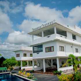 Logo 1 Grand Palace Hotel, Seeduwa, Gampaha Division Hotels