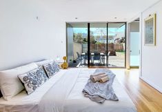 Lainnya 7 Lux Docklands District 3-level TH *FreeParking