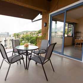 Hotel Interior/Public Areas1Teetara Villa Patong Sea View Pool Villa 300m to beach,普吉岛飯店