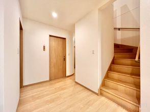 Lainnya 4 Furano U +