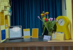 Others 6 Golden Square