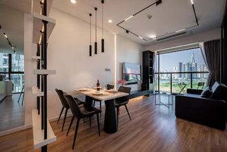 Others 4 Lè Métropole Saigon