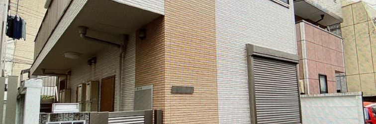 อื่นๆ Higashi Shinjuku Station is a 3-minute walk, Shin-Okubo Station is a 7-minute walk,Shinjuku Station