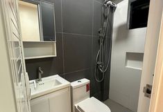 Others 5 Casa Leveria Unit 2 w/ Patio (Inquire Parking Availability)