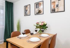 Others 3 Lumina apart opposite the Palace of Culture and Science