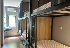 Others 3 Lake View Backpackers Hostel & Rooftop Bar